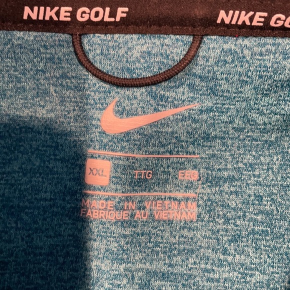 Nike Golf Quarter Zip - Picture 2 of 3